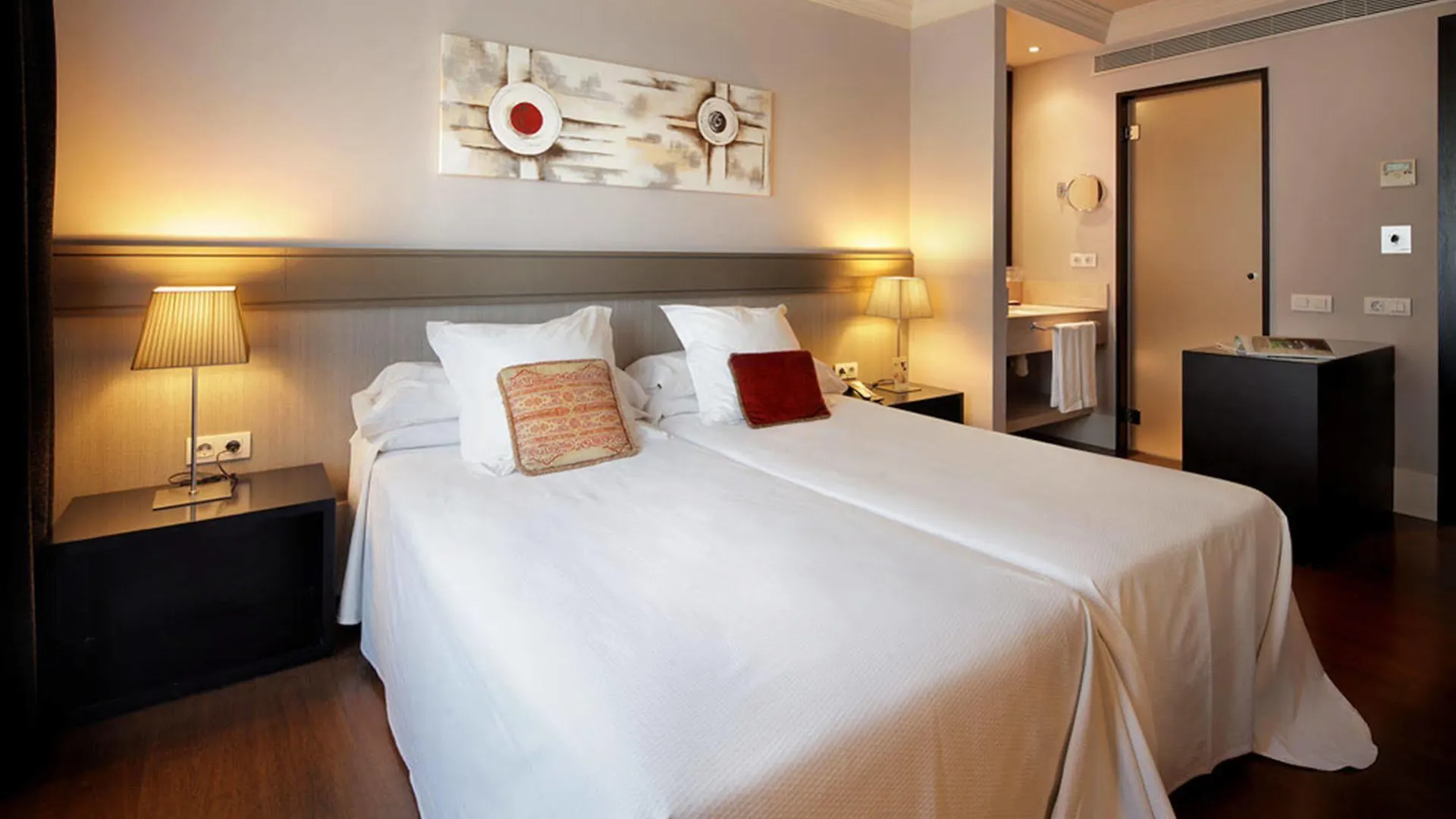 Hotel Condado Barselona 3*,